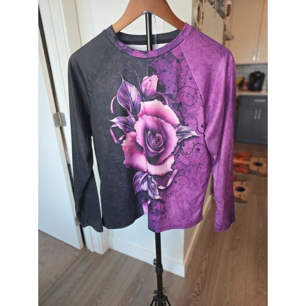 Women's long sleeve top